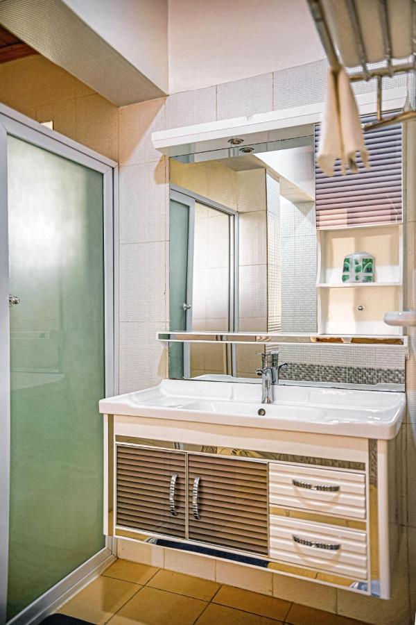 Ezra Boutique Hotel By Casa Africa Ltd Kigali Bagian luar foto